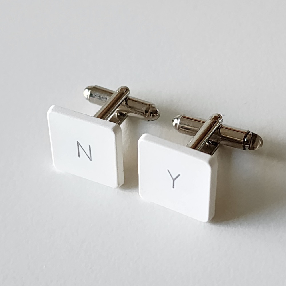 MacBook Key Cufflinks N Y Tech Geek Gift Idea Grad Wedding Formal Event NEW